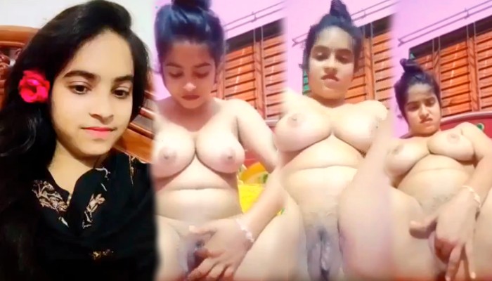 Sexy Indian Horny Bhabi Fingering