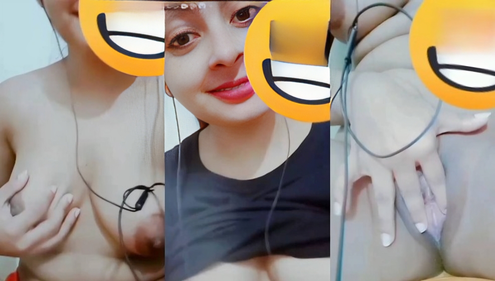 Beautiful Slim Girl Showing Fingering